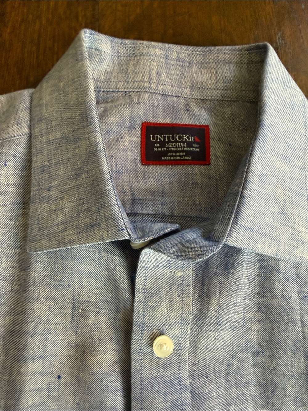 UNTUCKit Men's Heathered Sky Blue Button-Down Shirt
